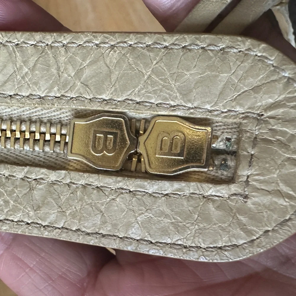 Balenciaga City Bag - Picture 9 of 11